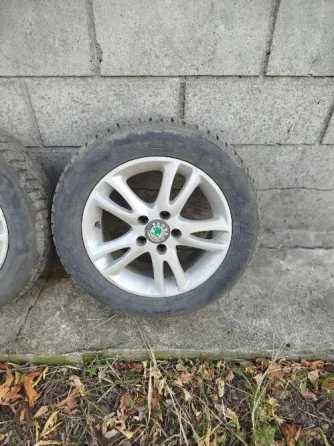 Диски с зимней резиной r14 5*100( Vag) Донецк
