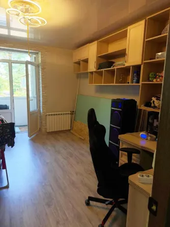 Продажа 2-комнатной в Пролетарском районе. Большая Магистральная. Коммуникации новые! Донецк