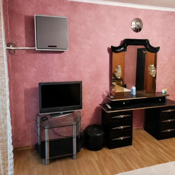 Продажа 4 к. квартиры ул. Артема, Шахтёрская площадь Донецк