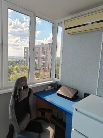 Продам 3-х комнатную квартиру Енакиево