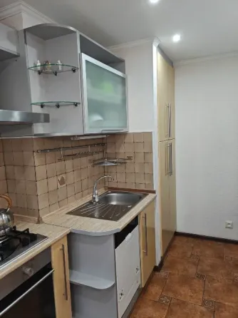 Продам 3-х комнатную квартиру Енакиево