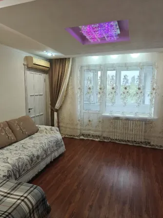 Продам 3-х комнатную квартиру Енакиево