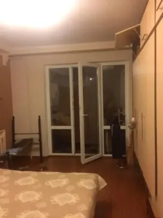 Продается трехкомнатную квартира в Киевском районе Донецк