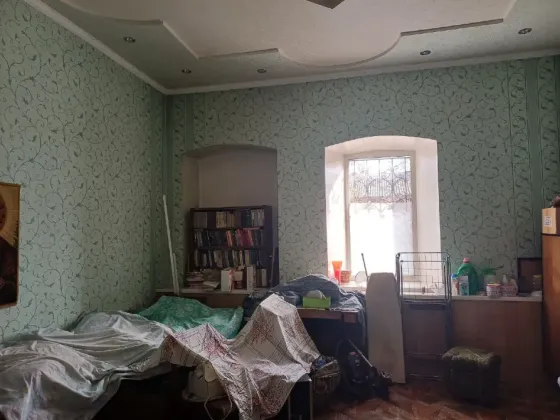 Продам два дома на участке, Дик Донецк
