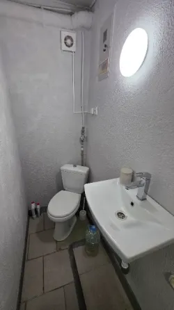 Небольшое помещение, 40кв, Крытый рынок Донецк