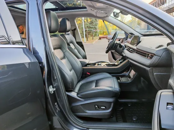 2022 Exeed LX 1.6 awd Донецк
