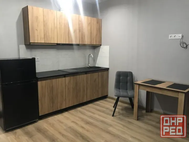 Сдаётся студия в Буденовском районе Донецка Донецк - изображение 1