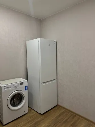 Сдаётся студия в Ленинском районе Донецка Донецк