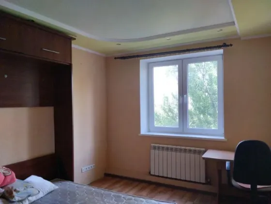 Продается 3-х комнатная квартира в г. Енакиево Енакиево