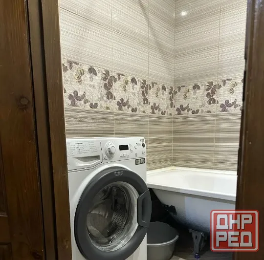 Сдаю двухкомнатную квартиру 46.0 м² этаж 2/9 город Донецк, Калининский район, Проспект Ильича Донецк - изображение 3