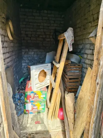 Продам 1ю квартиру+сарай Ждановка