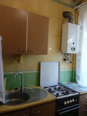 Продам 2х комнатную квартиру Ворошиловский р-н,Площадь Ленина Донецк