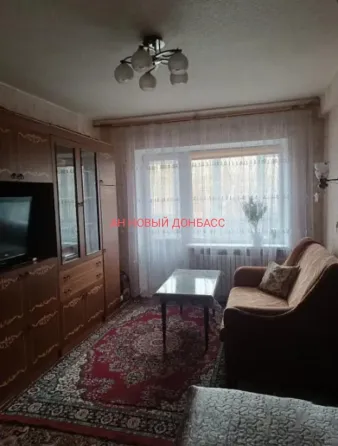 Продаётся однушка в Куйбышевском районе Донецка Донецк