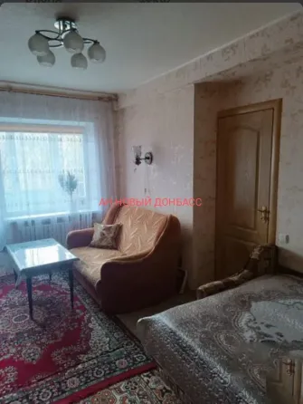 Продаётся однушка в Куйбышевском районе Донецка Донецк