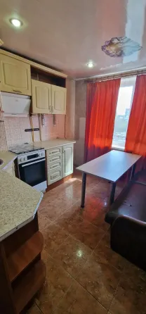Продается 2 - х комнатная квартира, ул. Руднева, д. 5 Макеевка