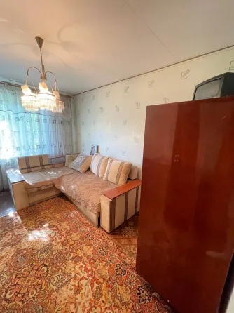 Продам 3-х комнатную в Куйбышевском районе, ДоК. 3/9. Мебель, техника. Вода всегда! Донецк
