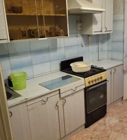1 ком. квартира , микр-н Мирный Донецк
