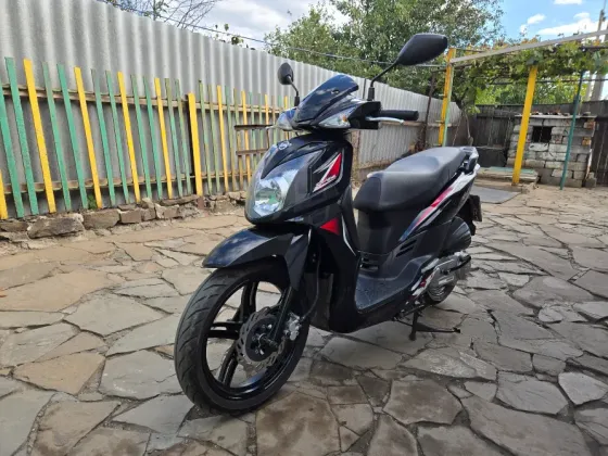 Скутер Sym symphony SP 125. Торез