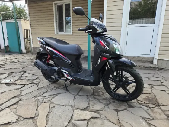 Скутер Sym symphony SP 125. Торез