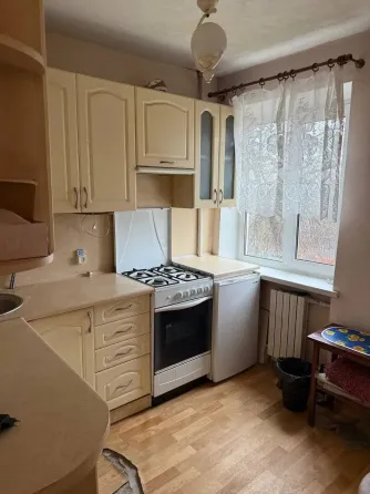Продам 1к. Челюскинцев / Титова, "Юнность" Донецк