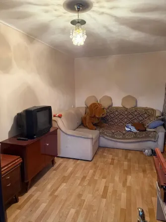 Продам 1к. Челюскинцев / Титова, "Юнность" Донецк