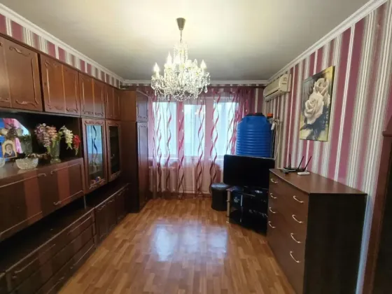 1 комнатная Калининский р. Ильича 84 "Мясокомбинат" Донецк