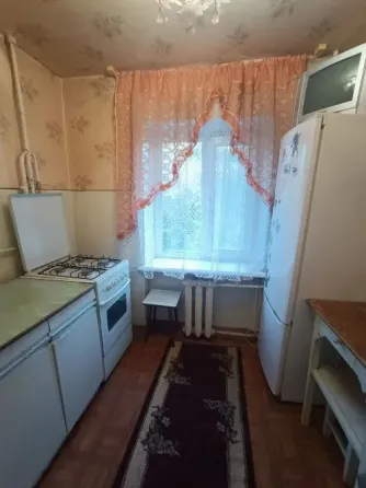 продам 1-комнатную квартиру, пл.Свободы Донецк