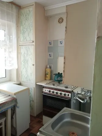 Продается 2-х комнатная квартира, ул. Герцена, дом 55, ориентир парк "Строитель" Донецк
