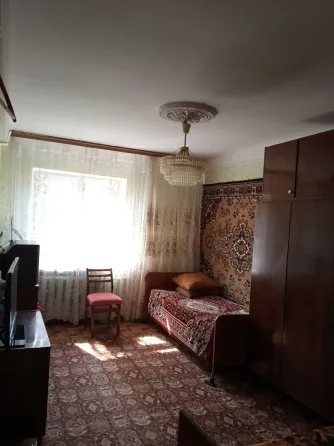 Продается 2-х комнатная квартира, ул. Герцена, дом 55, ориентир парк "Строитель" Донецк
