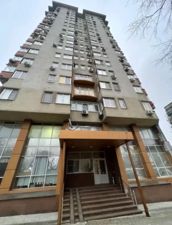 2к, 2х ур.квартира, Юность, 5/18, 65м2 Донецк