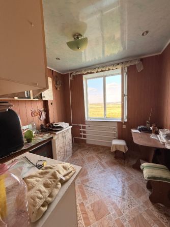 Продам 2 ком .квартиру в Харцызске Харцызск