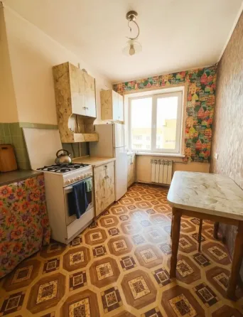 Продается 3-комнатная квартира в Ильичевском районе Мариуполь