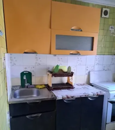 Сдам 3-х комнатную квартиру на Гвардейке Макеевка