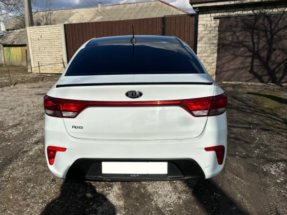KIA Rio 1,4 (2018) Донецк