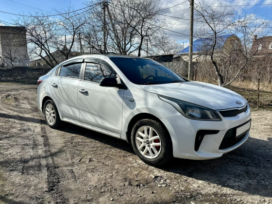 KIA Rio 1,4 (2018) Донецк