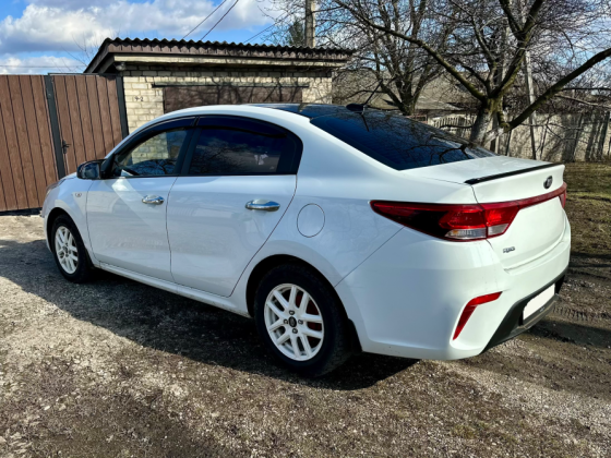 KIA Rio 1,4 (2018) Донецк