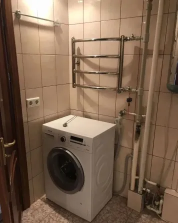 Сдаю четырехкомнатную квартиру 66.0 м² этаж 4 город Донецк, Ворошиловский Донецк