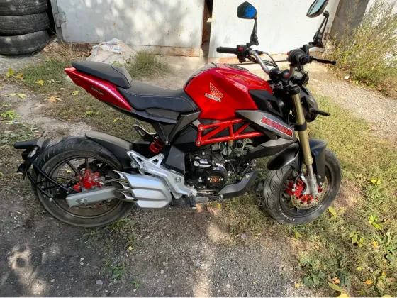 Продам мопед RRF alpha rs50 ,49.5 кубов Донецк