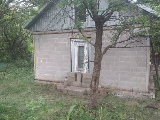 Продажа дачного участка в Ленинском районе, садоводческое товарищество "Родник". Участок 6 соток . Донецк