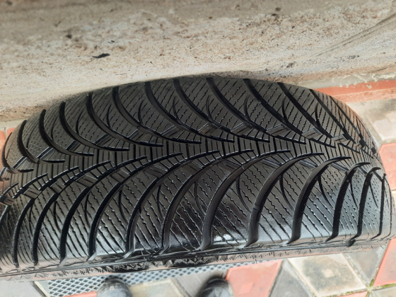 Goodyear 215/65/17 Донецк