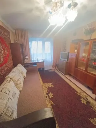 продам 1-комнатную квартиру на пл.Свободы Донецк