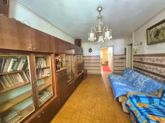 Продается 3-комнатная квартира в Левобережном районе Мариуполь