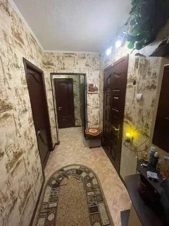 2 к кв 50.8м2 1/5 Макеевка центрально городской рн. Даки. Квартал шахтерски.й Макеевка
