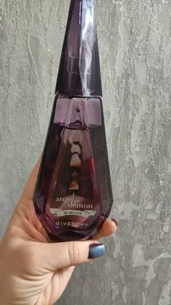 Givenchy Elixir, Shakira, Hermes Донецк