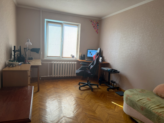 Продается 3-х комнатная квартира на Ленинском Донецк