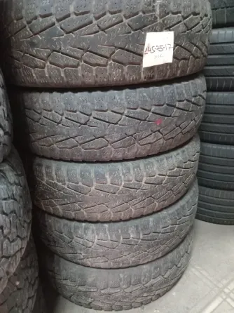 Продаю комплект зимней резины Донецк