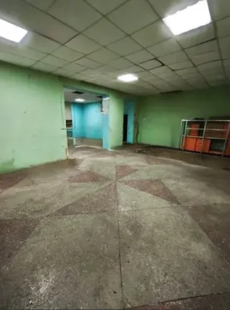 Аренда Магазин 280 м² + 44 м² подвал Путиловка пр.Киевский Донецк