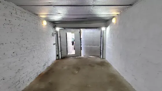 Сдам гараж возле Цирка 19м² Донецк