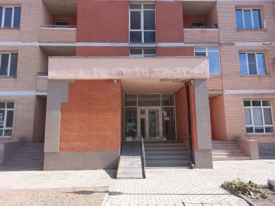 Продам 4-комнатную квартиру 137 м2 в новострое Фаворит. Донецк