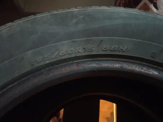 Продам резину 195/60 R15 Донецк